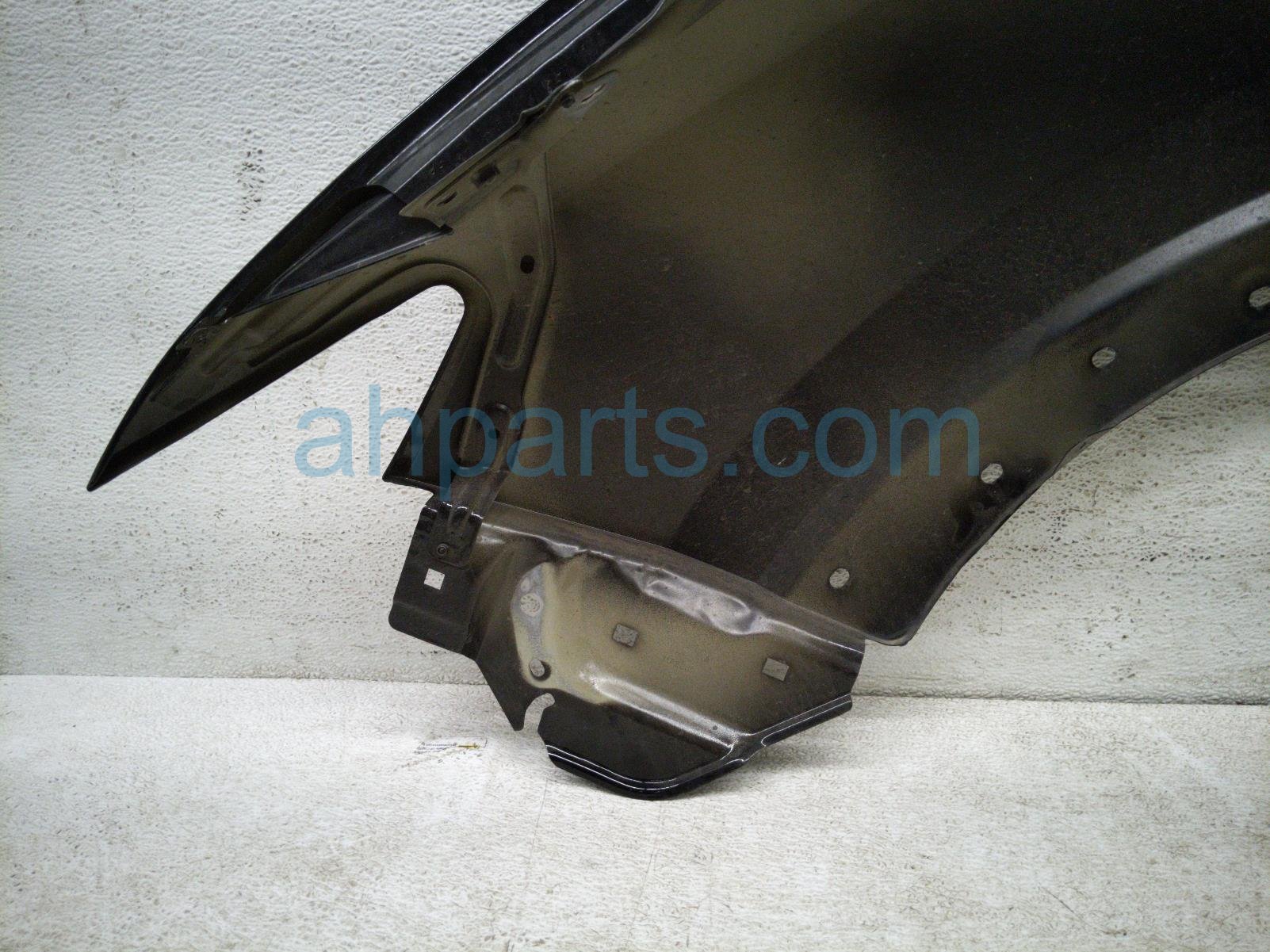 2025 Nissan Kicks Front Passenger Fender Black F3100 7LFMA Replacement 2025 Nissan Kicks Front Passenger Fender Black F3100 7LFMA Replacement thumbnail