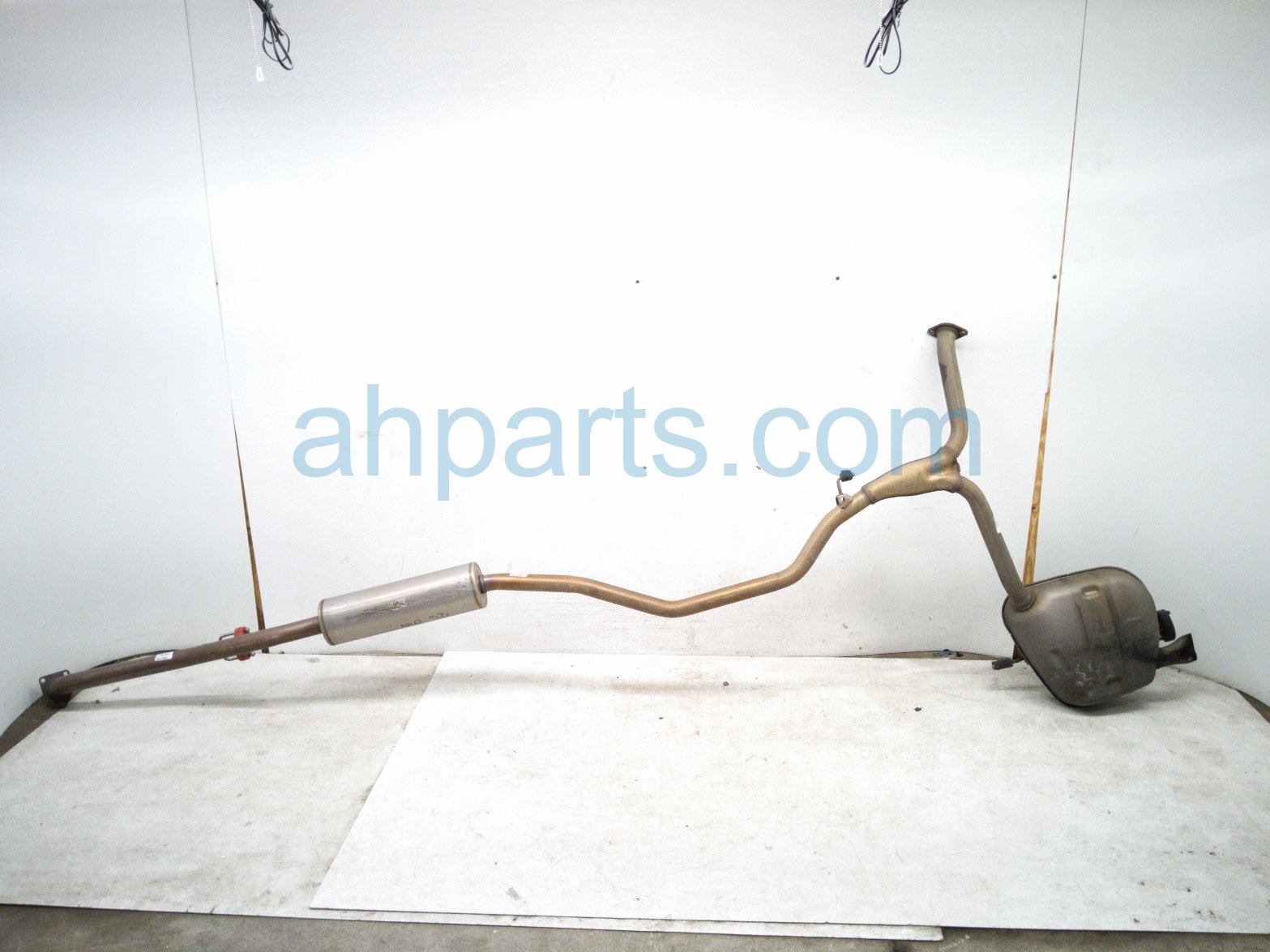 Honda RH EXHAUST MUFFLER W/ PIPE ASSY