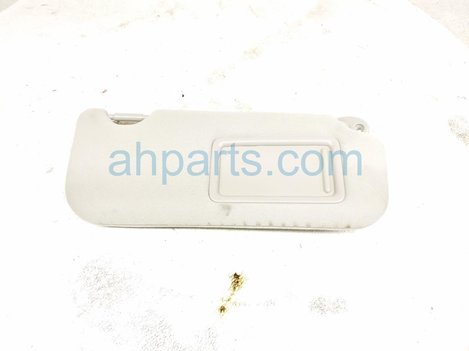 2026 Toyota Camry Passenger Sun Visor Grey 74310 06C12 B2 Replacement 2026 Toyota Camry Passenger Sun Visor Grey 74310 06C12 B2 Replacement thumbnail