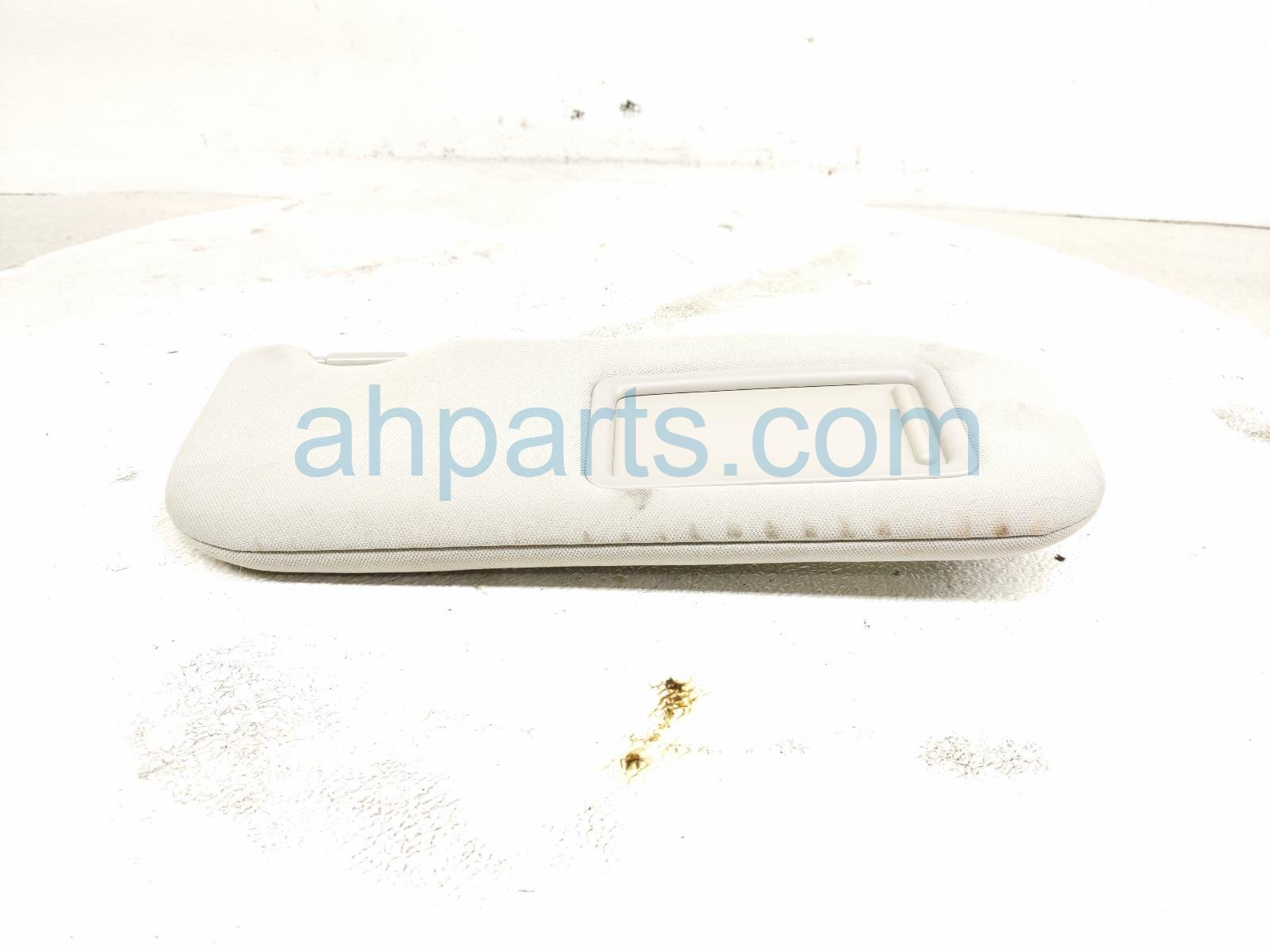 2026 Toyota Camry Passenger Sun Visor Grey 74310 06C12 B2 Replacement 2026 Toyota Camry Passenger Sun Visor Grey 74310 06C12 B2 Replacement thumbnail