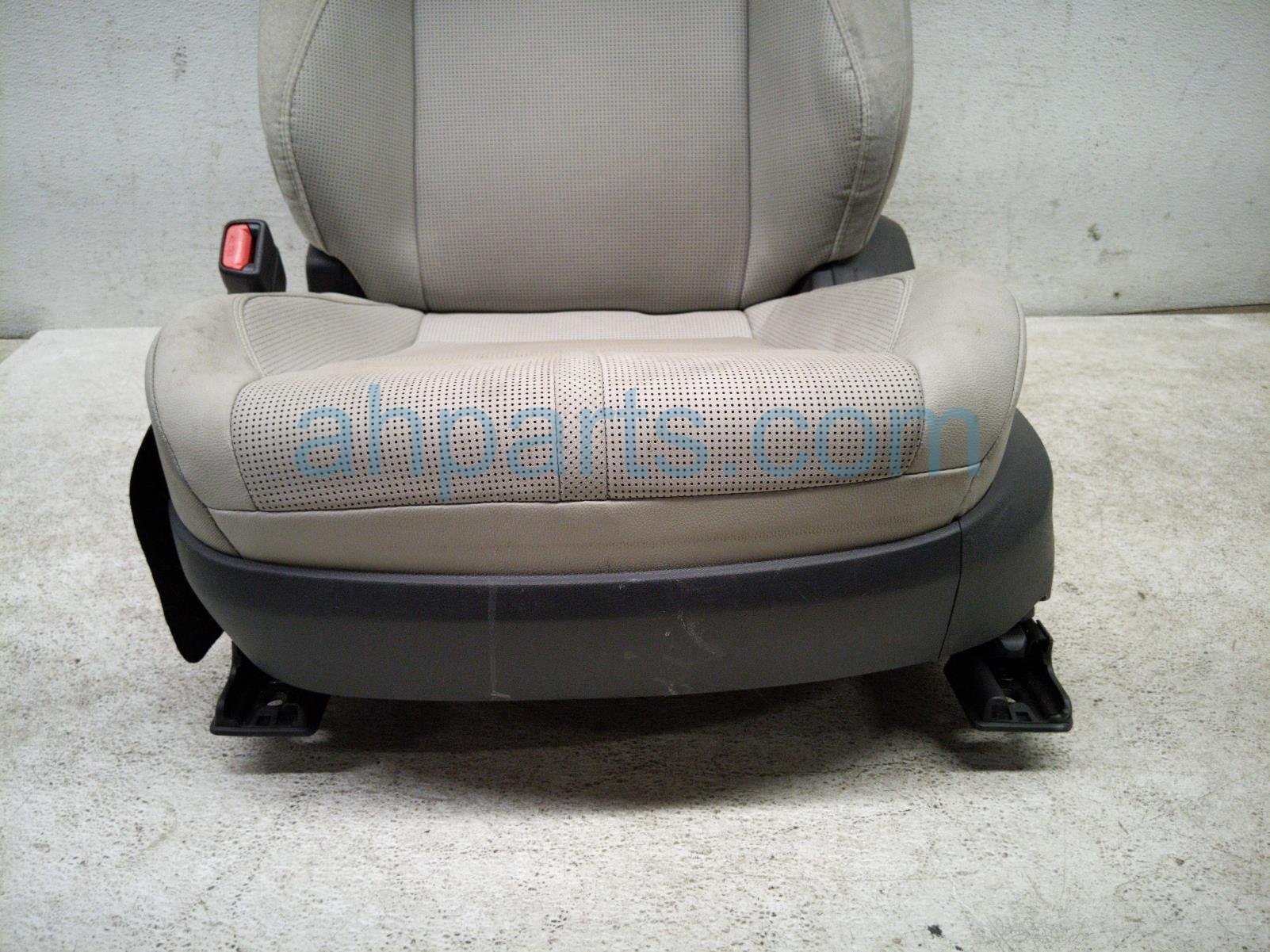 2026 Toyota Camry Front Driver Seat Grey W/ Airbag 71073 AQ020 B1 Replacement 2026 Toyota Camry Front Driver Seat Grey W/ Airbag 71073 AQ020 B1 Replacement thumbnail