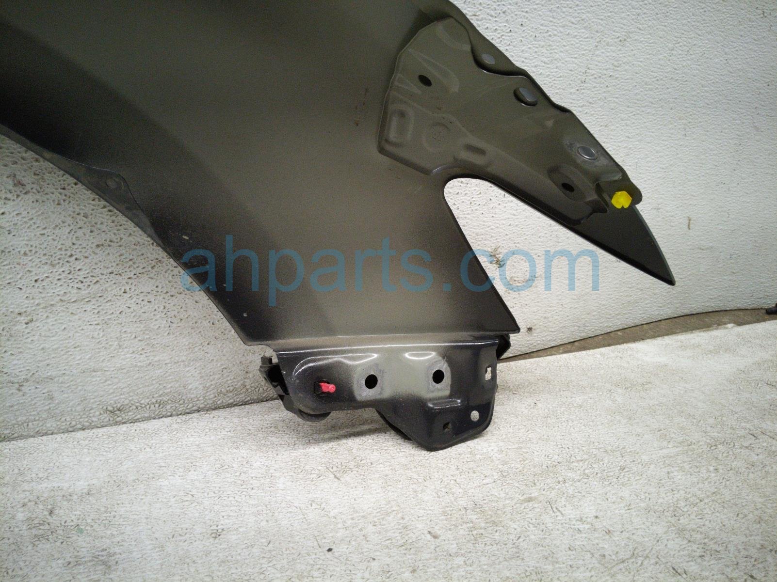 2026 Toyota Camry Front Driver Fender Grey *small Dent 53802 AQ010 Replacement 2026 Toyota Camry Front Driver Fender Grey *small Dent 53802 AQ010 Replacement thumbnail