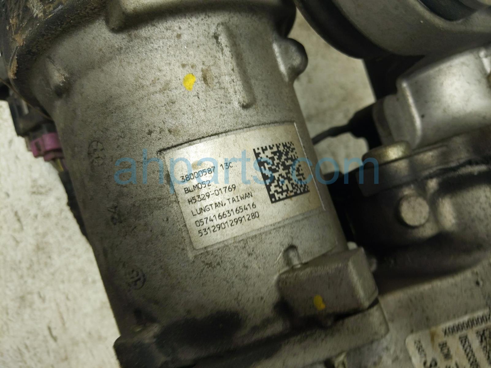 2016 Chevy Silverado 1500 And / Gear Box Power Steering Rack & Pinion 86553006 Replacement 2016 Chevy Silverado 1500 And / Gear Box Power Steering Rack & Pinion 86553006 Replacement thumbnail