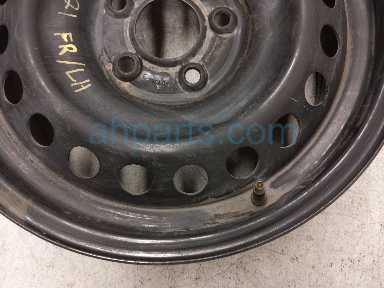 2025 Nissan Kicks Front Driver Wheel / Rim 40300 6RR7A Replacement 2025 Nissan Kicks Front Driver Wheel / Rim 40300 6RR7A Replacement thumbnail