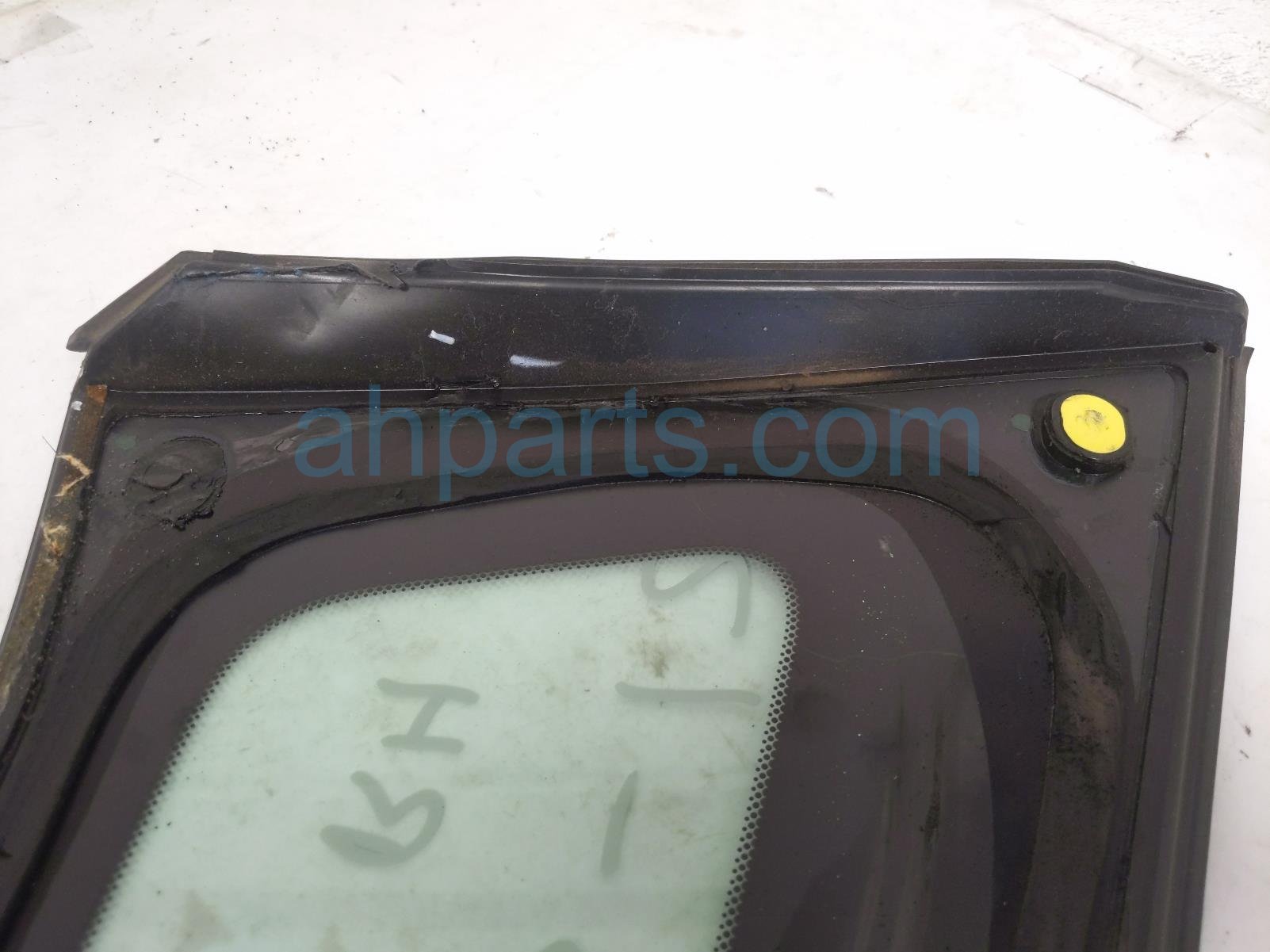 2025 Nissan Kicks Passenger Quarter Window Glass 83300 7LG0B Replacement 2025 Nissan Kicks Passenger Quarter Window Glass 83300 7LG0B Replacement thumbnail