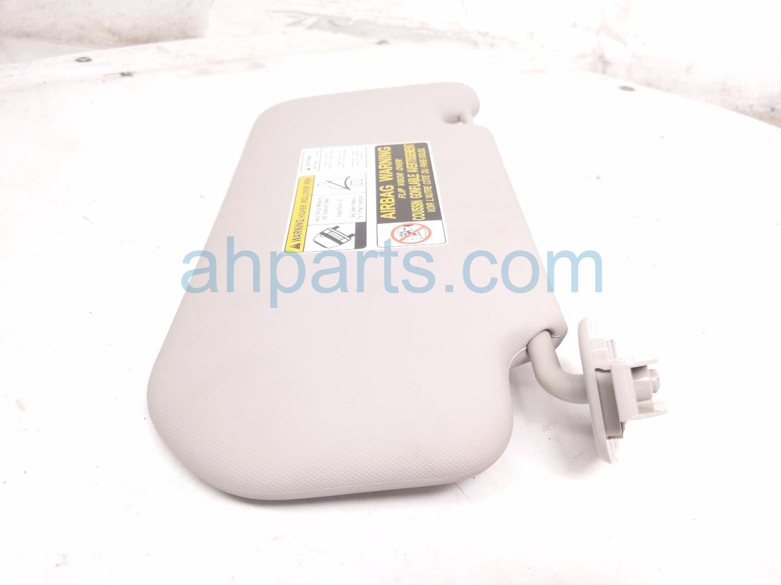 2025 Nissan Kicks Driver Sun Visor Grey 96401 7LG0A Replacement 2025 Nissan Kicks Driver Sun Visor Grey 96401 7LG0A Replacement thumbnail