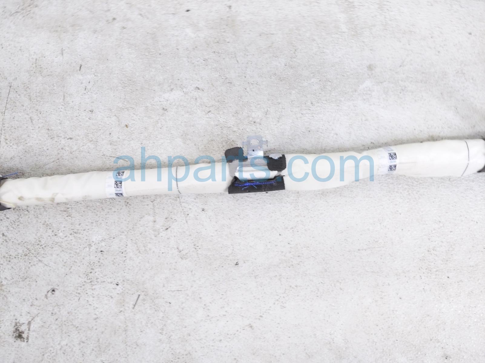 2025 Nissan Kicks Passenger Roof Curtain Airbag 985P0 7LG8A Replacement 2025 Nissan Kicks Passenger Roof Curtain Airbag 985P0 7LG8A Replacement thumbnail
