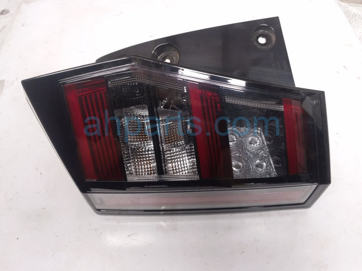 2025 Nissan Kicks Light / Rear Driver Tail Lamp (on Body) 26555 7LF0A Replacement 2025 Nissan Kicks Light / Rear Driver Tail Lamp (on Body) 26555 7LF0A Replacement thumbnail