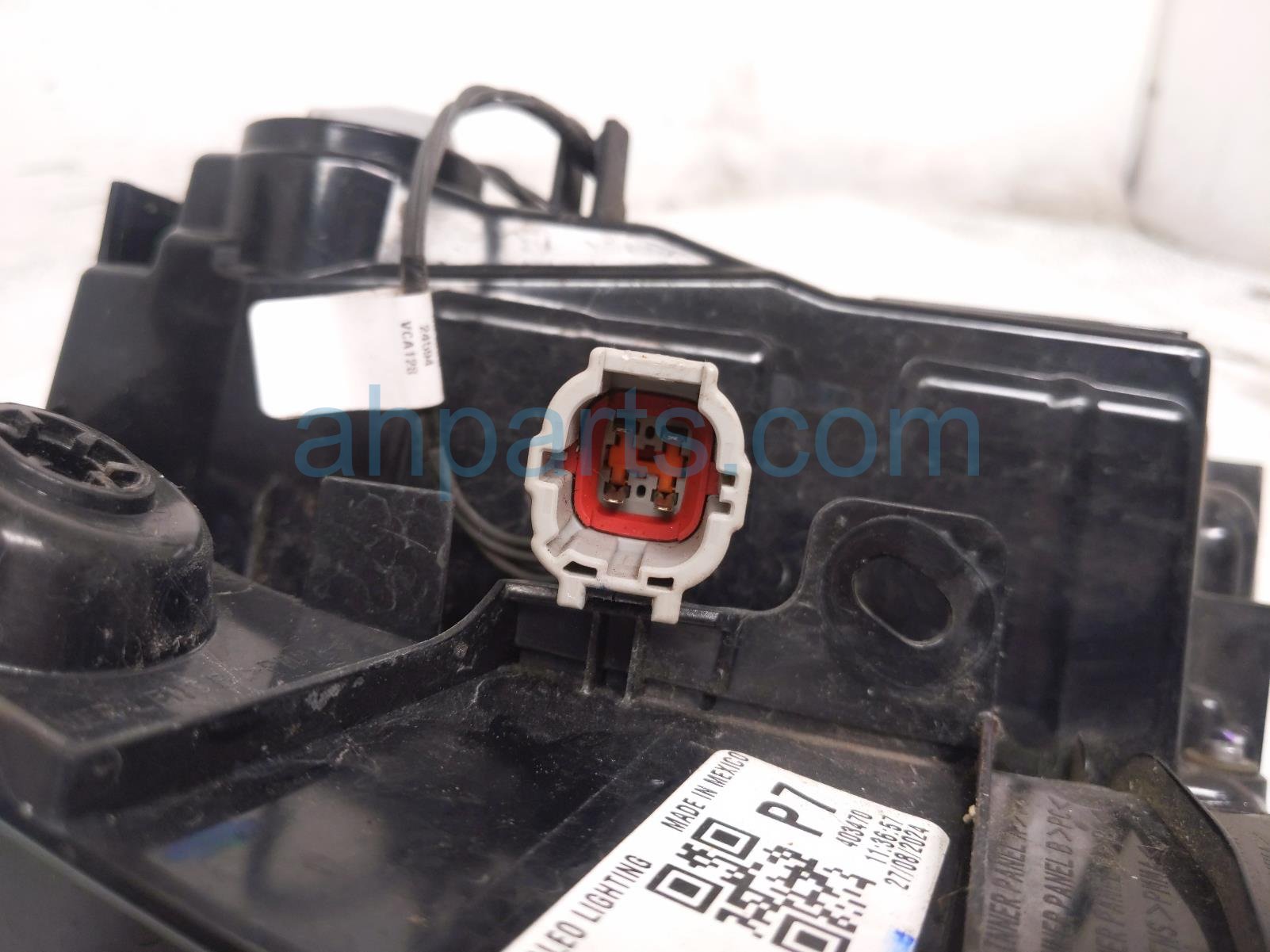 2025 Nissan Kicks Light / Rear Driver Tail Lamp (on Body) 26555 7LF0A Replacement 2025 Nissan Kicks Light / Rear Driver Tail Lamp (on Body) 26555 7LF0A Replacement thumbnail