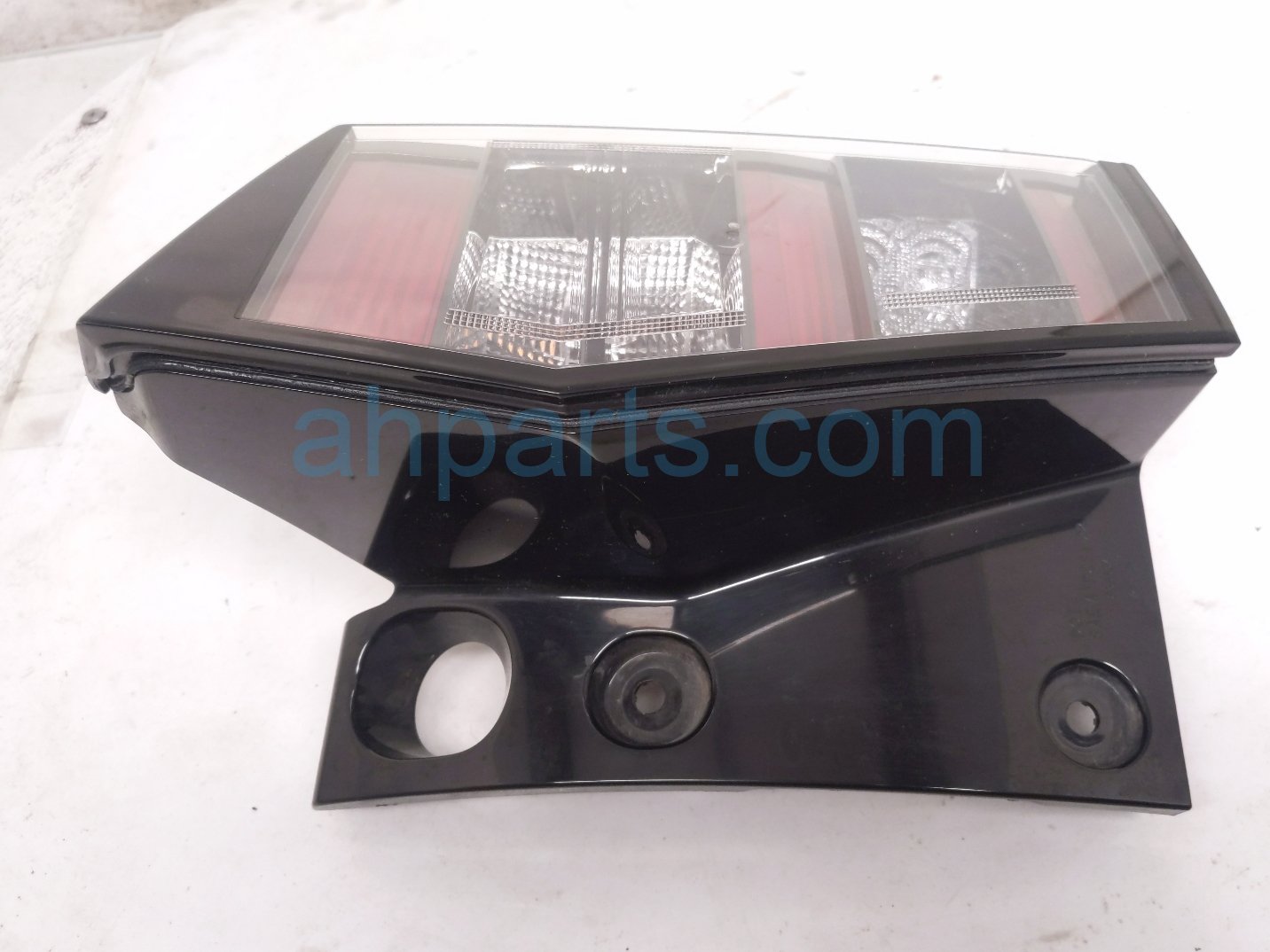2025 Nissan Kicks Light / Rear Passenger Tail Lamp (on Body) 26550 7LF0A Replacement 2025 Nissan Kicks Light / Rear Passenger Tail Lamp (on Body) 26550 7LF0A Replacement thumbnail