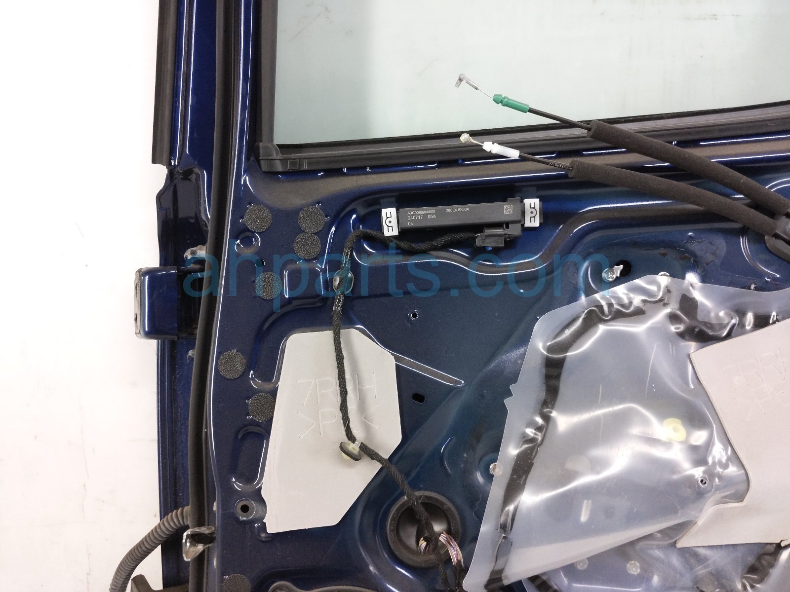 2025 Nissan Kicks Rear Passenger Door Blue No Inside Trim H2100 7LGMA Replacement 2025 Nissan Kicks Rear Passenger Door Blue No Inside Trim H2100 7LGMA Replacement thumbnail