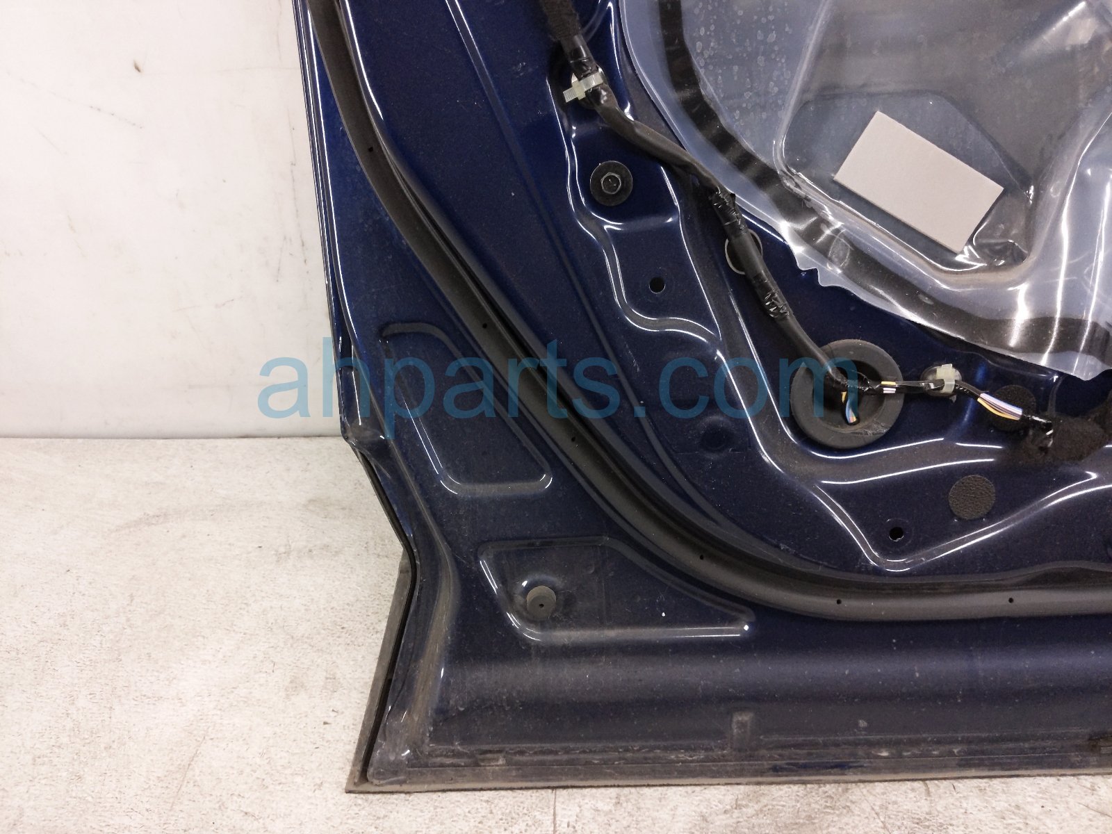 2025 Nissan Kicks Front Driver Door Blue No Mirror/trim H0101 7LGMA Replacement 2025 Nissan Kicks Front Driver Door Blue No Mirror/trim H0101 7LGMA Replacement thumbnail