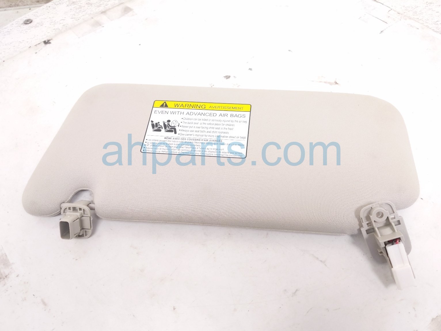 2025 Mazda Cx 90 Passenger Sun Visor Grey KMV6 69 270 75 Replacement 2025 Mazda Cx 90 Passenger Sun Visor Grey KMV6 69 270 75 Replacement thumbnail