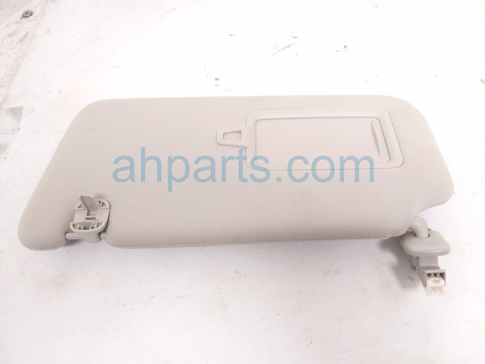 2025 Mazda Cx 90 Driver Sun Visor Grey KMW8 69 320 75 Replacement 2025 Mazda Cx 90 Driver Sun Visor Grey KMW8 69 320 75 Replacement thumbnail