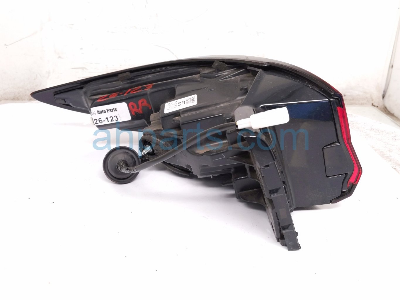 2025 Mazda Cx 90 Light / Rear Passenger Tail Lamp (on Body) KMV7 51 150 Replacement 2025 Mazda Cx 90 Light / Rear Passenger Tail Lamp (on Body) KMV7 51 150 Replacement thumbnail
