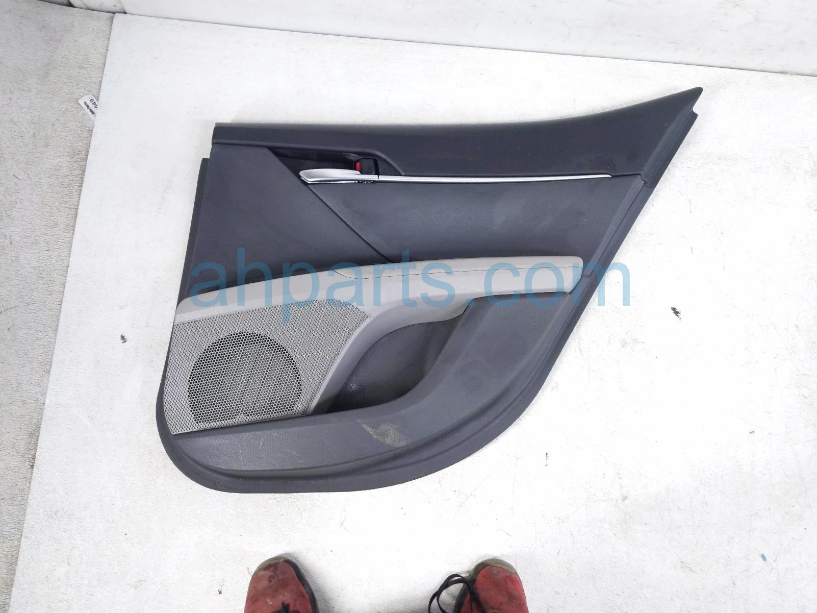 Rear passenger INTERIOR DOOR PANEL - GREY
