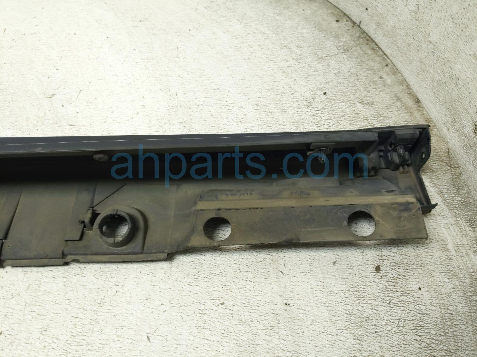 2020 Toyota Camry Rocker Trim Driver Side Skirt / Molding Black 75852 06941 Replacement 2020 Toyota Camry Rocker Trim Driver Side Skirt / Molding Black 75852 06941 Replacement thumbnail