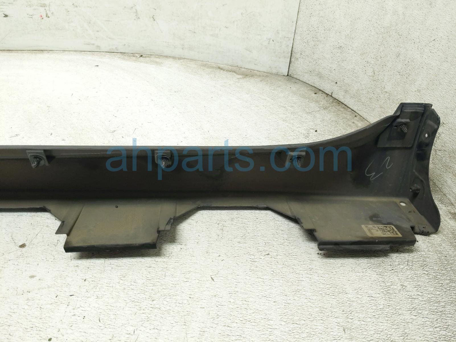 2020 Toyota Camry Rocker Trim Passenger Side Skirt / Molding Black 75851 06941 Replacement 2020 Toyota Camry Rocker Trim Passenger Side Skirt / Molding Black 75851 06941 Replacement thumbnail