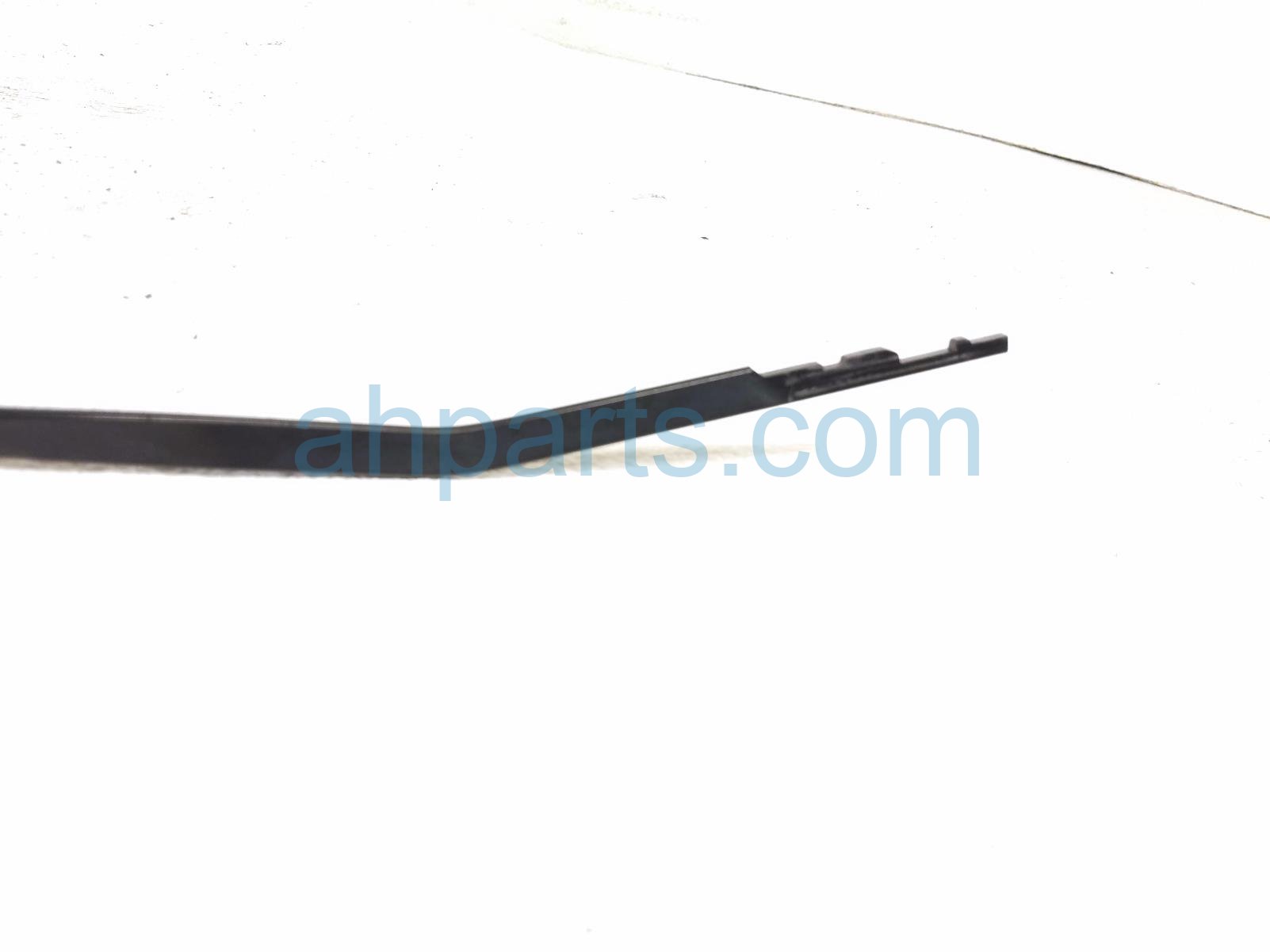 2023 Audi A3 Audi Driver Windshield Wiper Arm 8Y1 955 407 1P9 Replacement 2023 Audi A3 Audi Driver Windshield Wiper Arm 8Y1 955 407 1P9 Replacement thumbnail