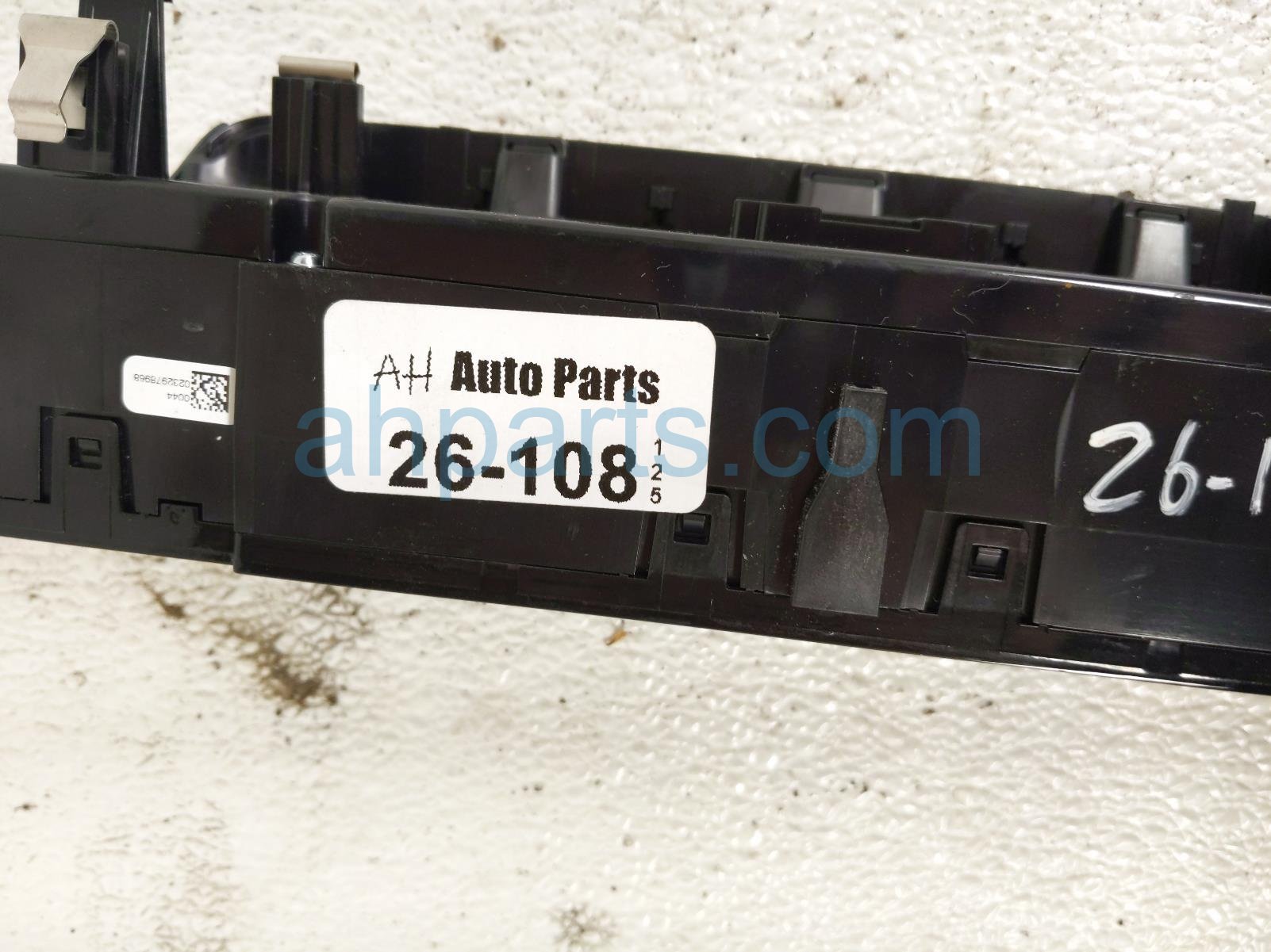 2023 Audi A3 Audi Temperature Ac Heater A/c Climate Control(on Dash) 8Y0 820 043 A Replacement 2023 Audi A3 Audi Temperature Ac Heater A/c Climate Control(on Dash) 8Y0 820 043 A Replacement thumbnail