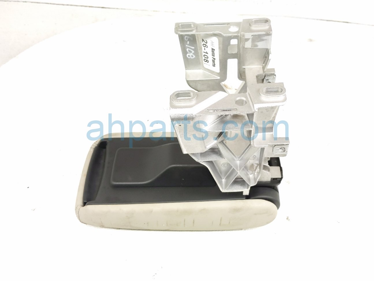 2023 Audi A3 Audi Center Console Lid/armrest Grey 8Y0 864 283 B 4PK Replacement 2023 Audi A3 Audi Center Console Lid/armrest Grey 8Y0 864 283 B 4PK Replacement thumbnail