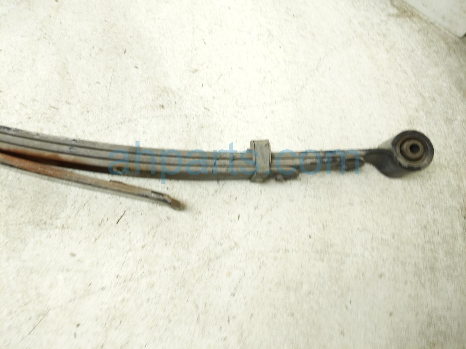 2021 Nissan Titan Rear Driver Leaf Spring 5.6l 4x2 55020 9FS4B Replacement 2021 Nissan Titan Rear Driver Leaf Spring 5.6l 4x2 55020 9FS4B Replacement thumbnail