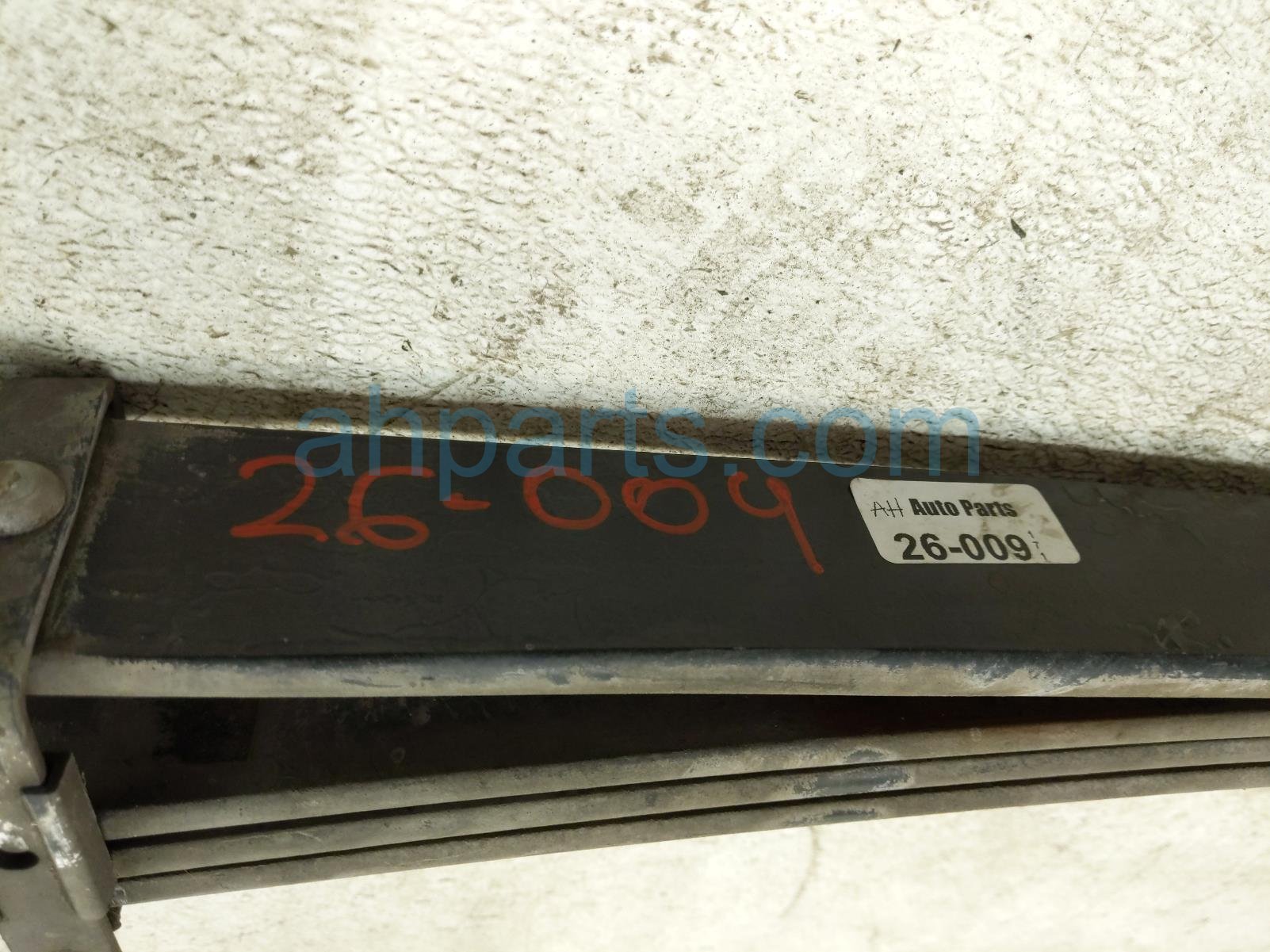 2021 Nissan Titan Rear Driver Leaf Spring 5.6l 4x2 55020 9FS4B Replacement 2021 Nissan Titan Rear Driver Leaf Spring 5.6l 4x2 55020 9FS4B Replacement thumbnail