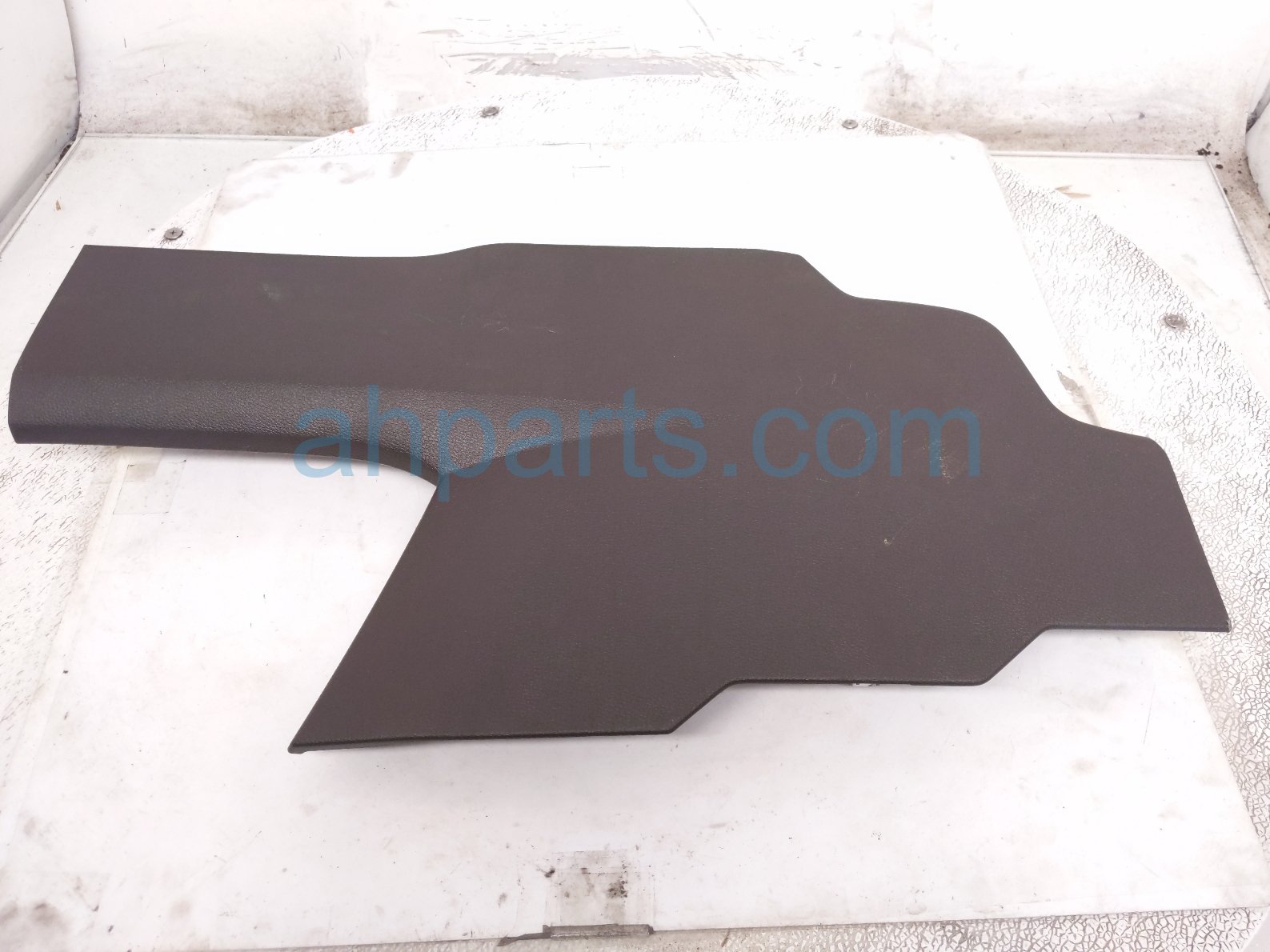 Honda LH CONSOLE SIDE TRIM PANEL -GREY