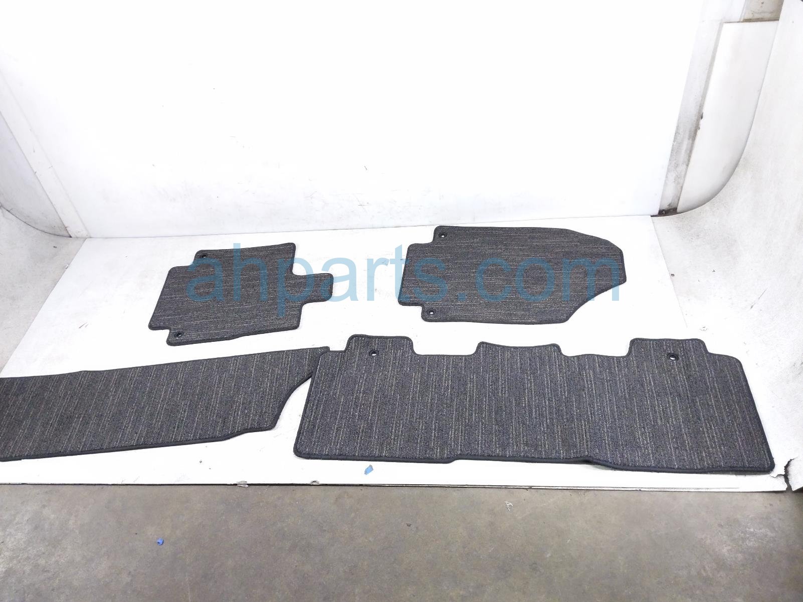 2022 Honda Odyssey 4 Piece Floor Mats Black Cloth 83601 TG7 A00ZA Replacement 2022 Honda Odyssey 4 Piece Floor Mats Black Cloth 83601 TG7 A00ZA Replacement thumbnail