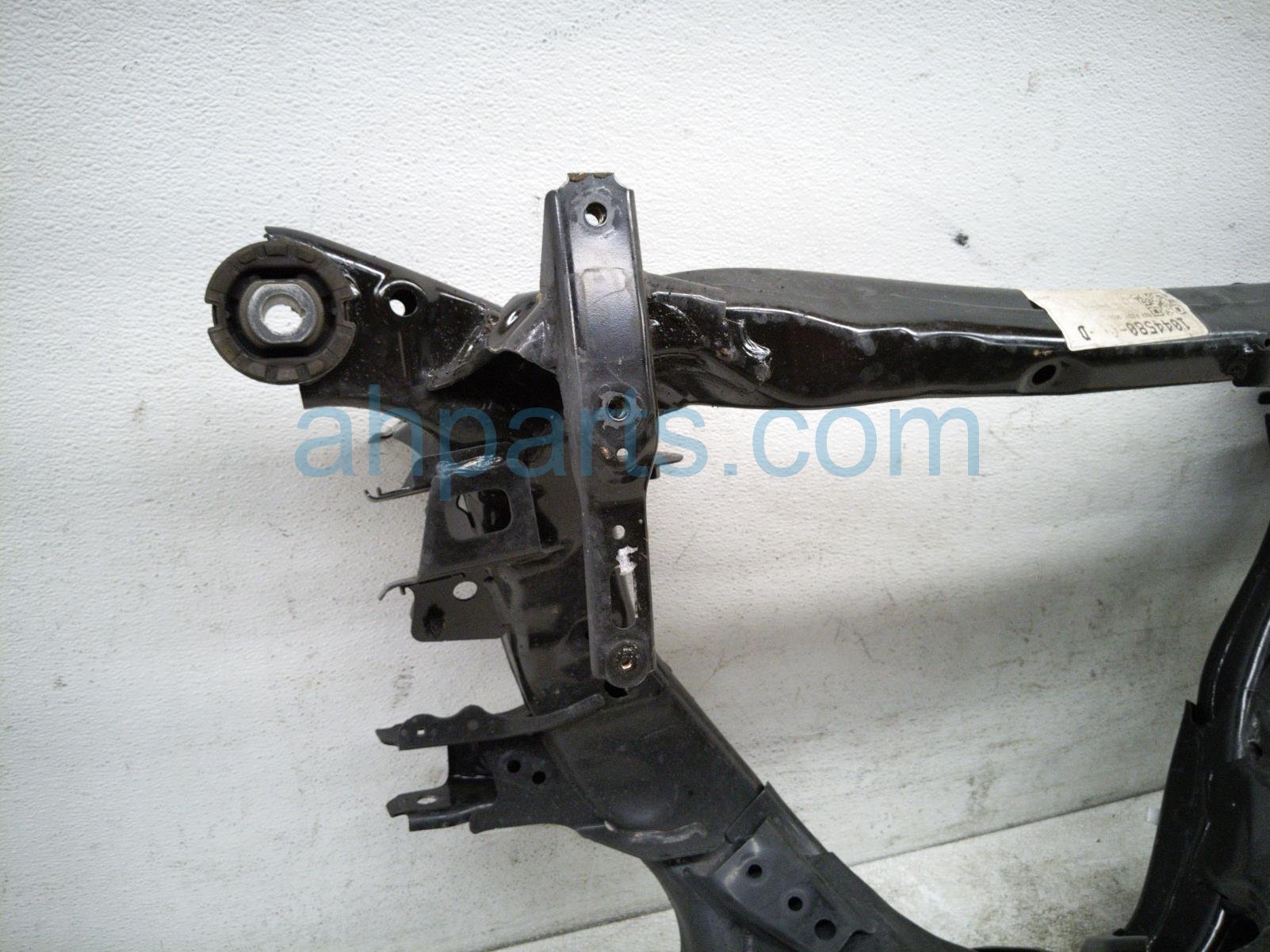 2021 Tesla Model Y Crossmember Rear Sub Frame / Cradle Awd 1044580 00 D Replacement 2021 Tesla Model Y Crossmember Rear Sub Frame / Cradle Awd 1044580 00 D Replacement thumbnail