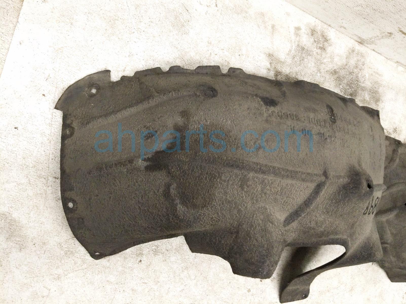 2021 Tesla Model Y Rear Driver Inner Fender Liner 1492615 00 A Replacement 2021 Tesla Model Y Rear Driver Inner Fender Liner 1492615 00 A Replacement thumbnail