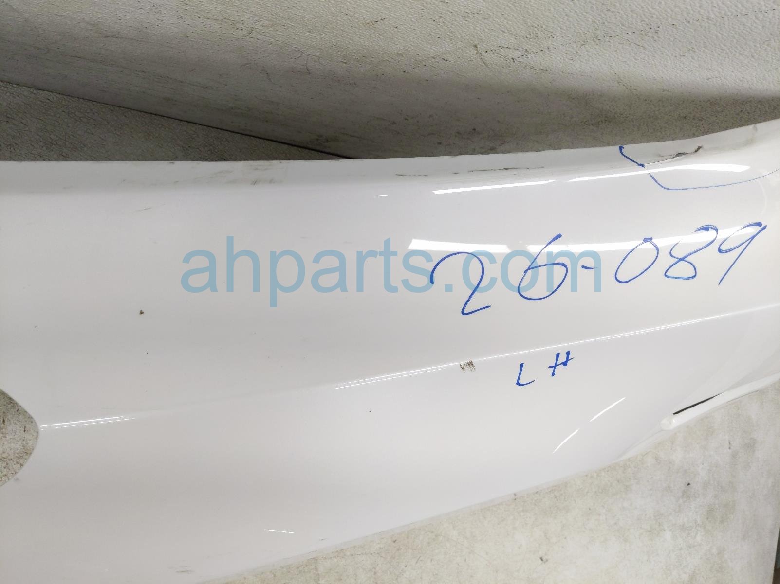 2021 Tesla Model Y Front Driver Fender White 1493451 E0 B Replacement 2021 Tesla Model Y Front Driver Fender White 1493451 E0 B Replacement thumbnail