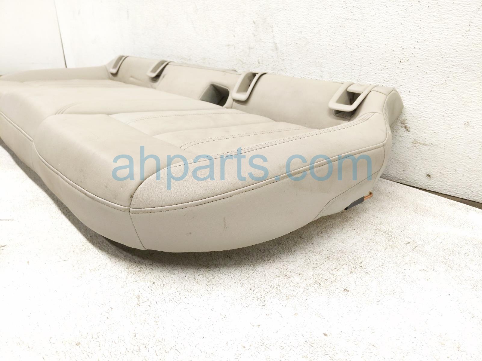 2023 Audi A3 Audi Back (2nd Row) Rear Lower Seat Cushion Tan 8Y0 885 375 B Replacement 2023 Audi A3 Audi Back (2nd Row) Rear Lower Seat Cushion Tan 8Y0 885 375 B Replacement thumbnail
