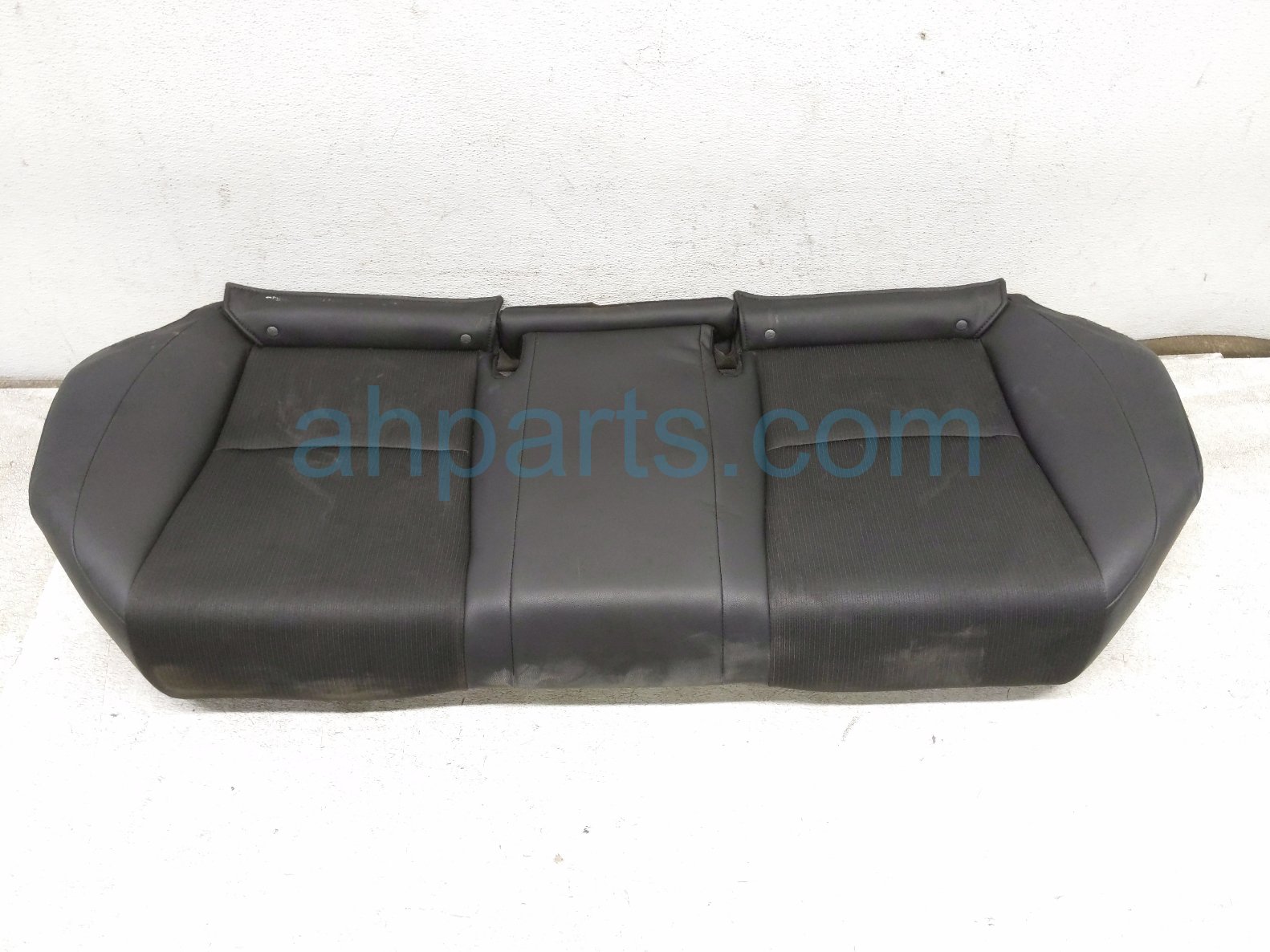 Honda REAR LOWER SEAT CUSHION - BLACK