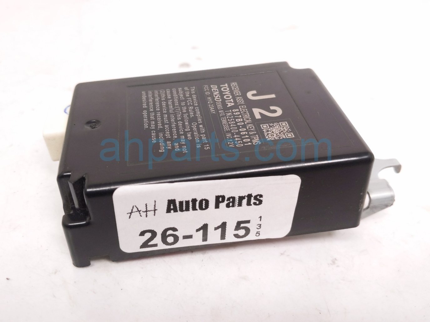 2020 Toyota Camry Keys & Tpms Receiver Rear Passenger 897B0 06101 Replacement 2020 Toyota Camry Keys & Tpms Receiver Rear Passenger 897B0 06101 Replacement thumbnail