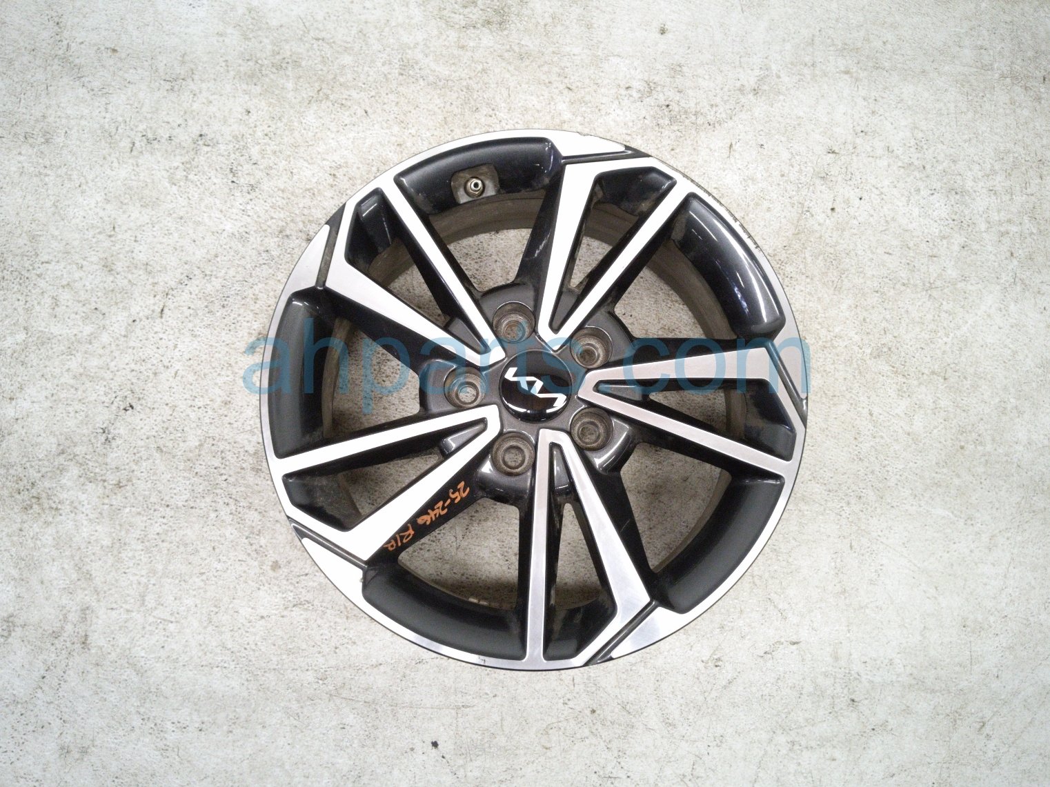 $149 Kia RR/RH 16 INCH WHEEL / RIM