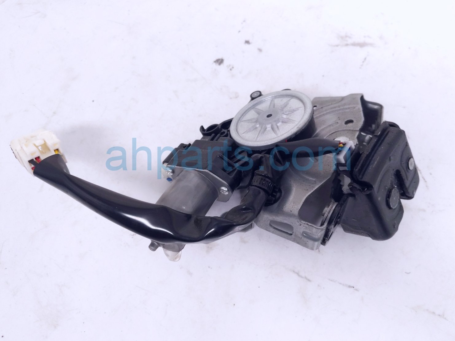 Lexus TAILGATE LATCH LOCK ACTUATOR