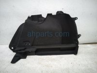 Volkswagen RR/RH TRUNK SIDE TRIM PANEL - BLK Volkswagen RR/RH TRUNK SIDE TRIM PANEL - BLK