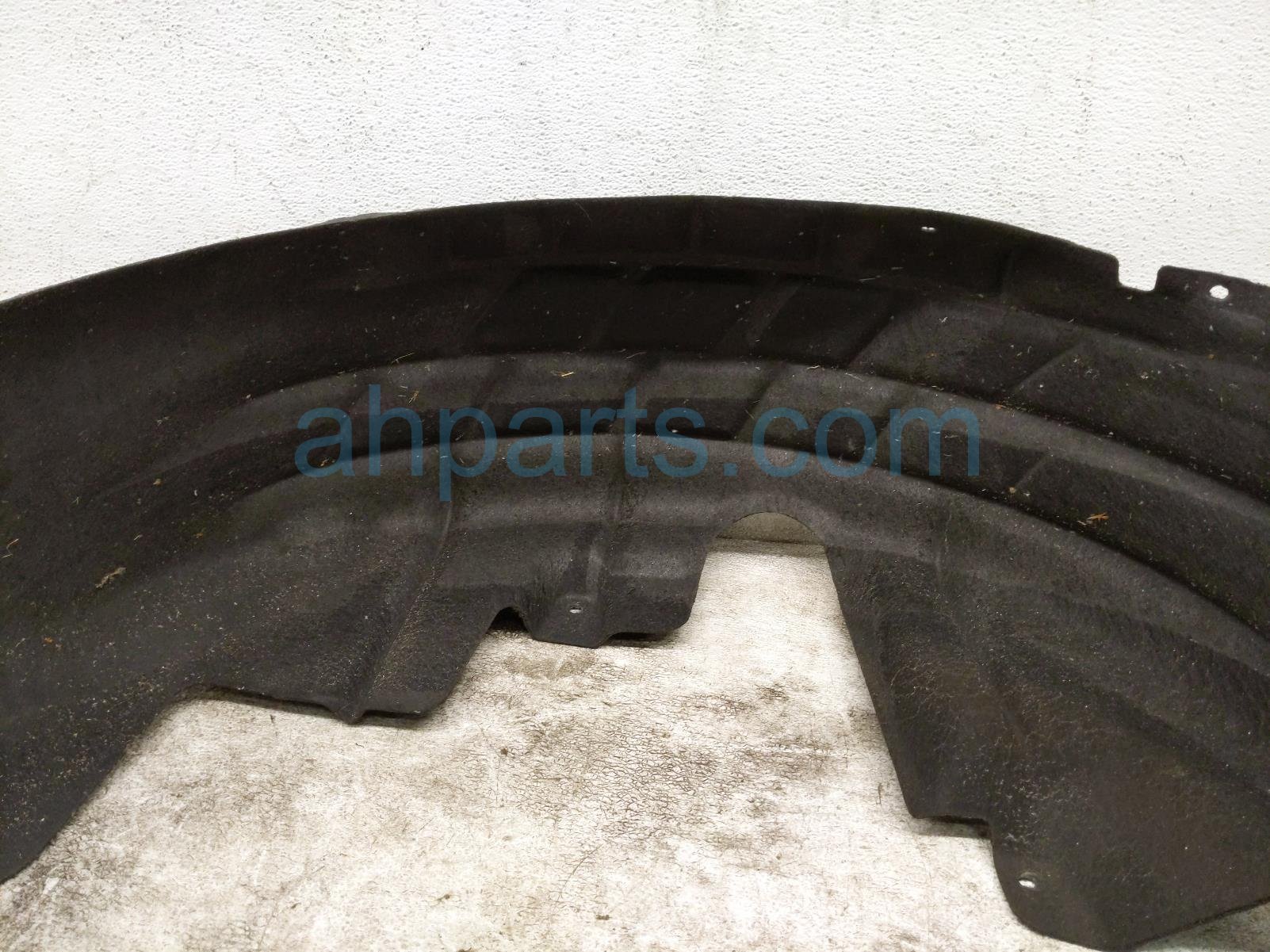 2023 Volkswagen Golf Rear Passenger Inner Fender Liner 5H0 810 972 D Replacement 2023 Volkswagen Golf Rear Passenger Inner Fender Liner 5H0 810 972 D Replacement thumbnail