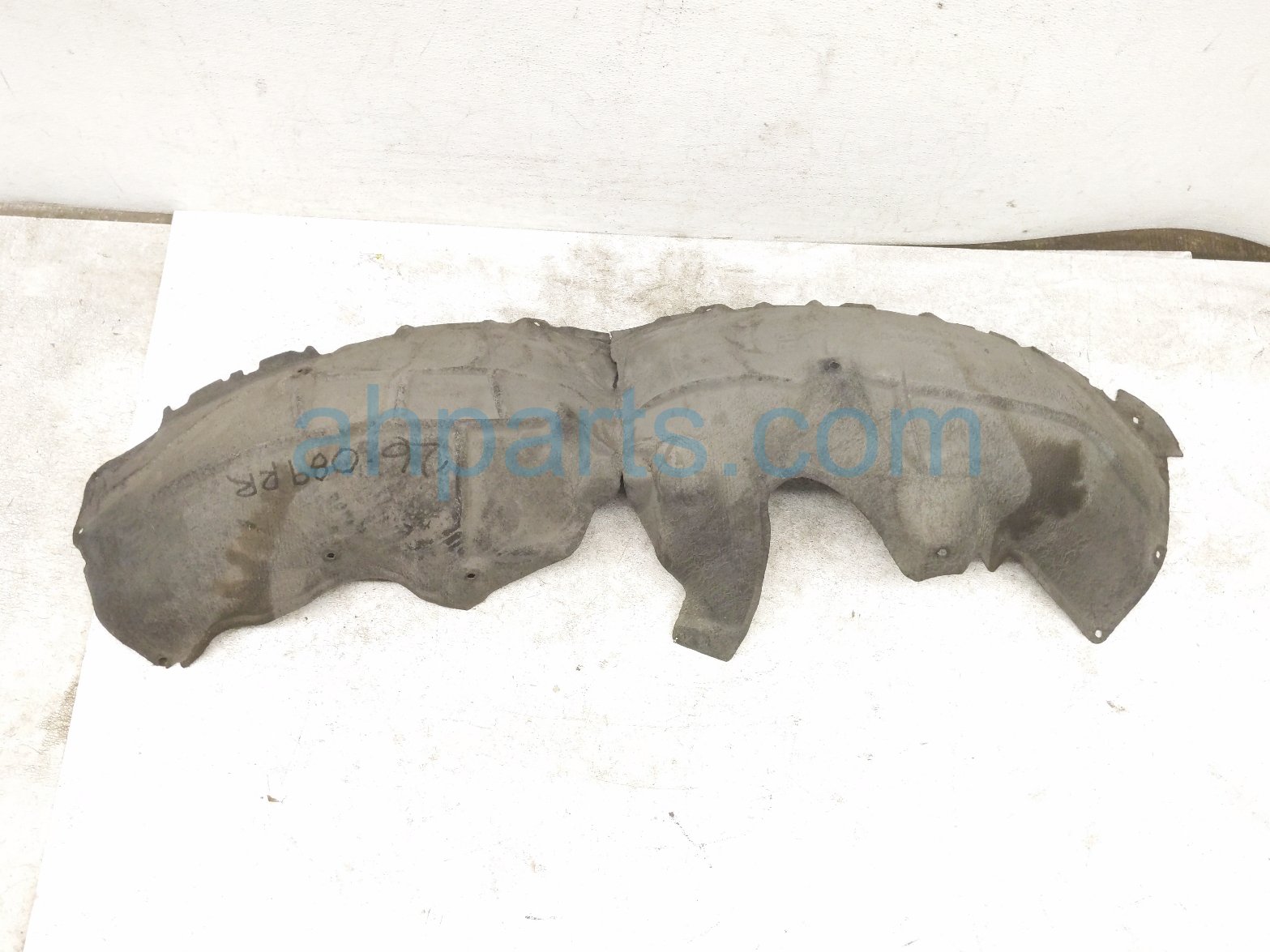 2021 Tesla Model Y Rear Passenger Inner Fender Liner 1492616 00 A Replacement 2021 Tesla Model Y Rear Passenger Inner Fender Liner 1492616 00 A Replacement thumbnail