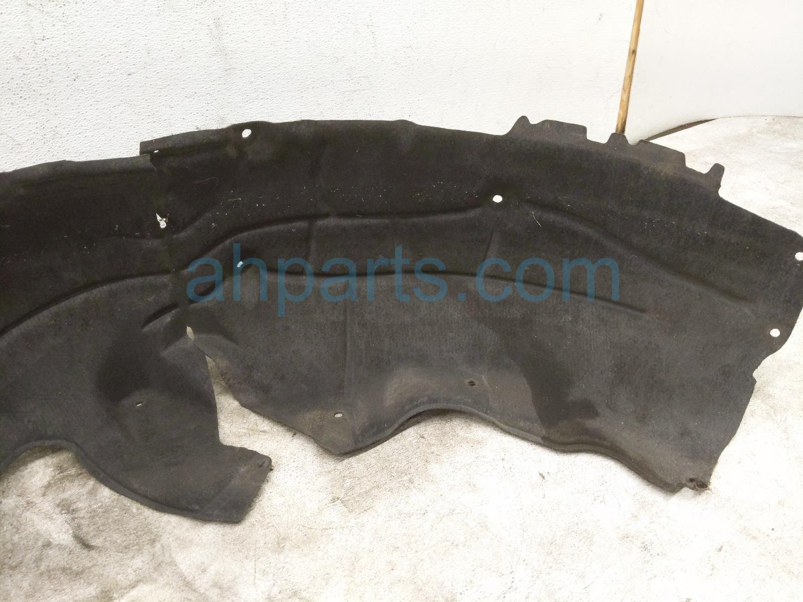 2021 Tesla Model Y Rear Passenger Inner Fender Liner 1492616 00 A Replacement 2021 Tesla Model Y Rear Passenger Inner Fender Liner 1492616 00 A Replacement thumbnail