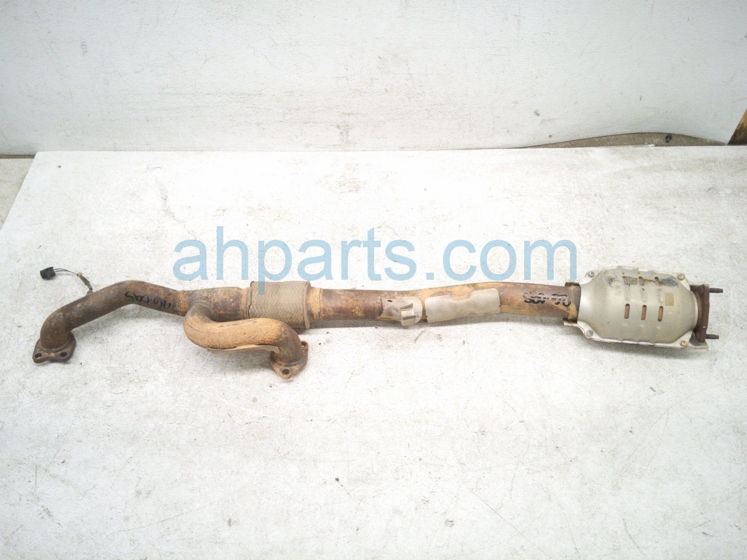 Honda FRONT EXHAUST PIPE W/CONV - 3.5L AWD