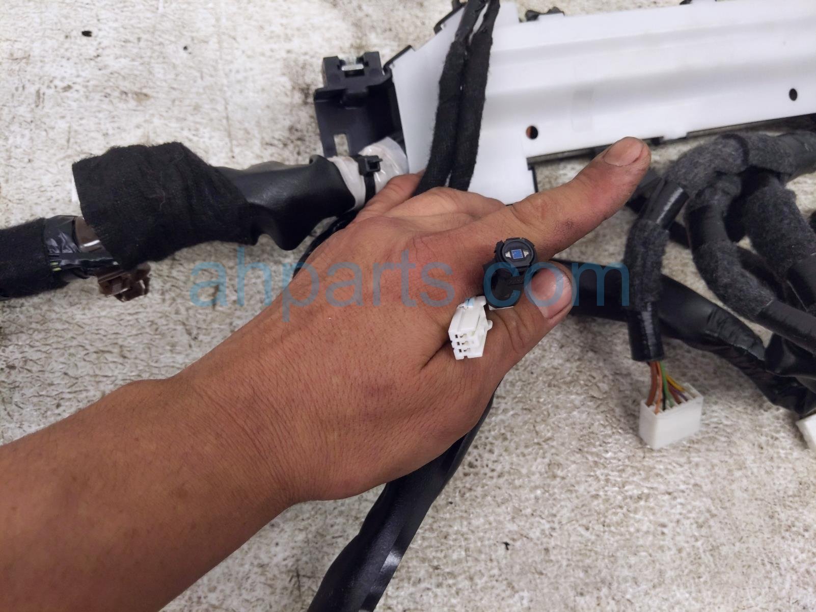 2025 Subaru Forester Dash Instrument Wire Harness awd 81302SL160 Replacement 2025 Subaru Forester Dash Instrument Wire Harness awd 81302SL160 Replacement thumbnail