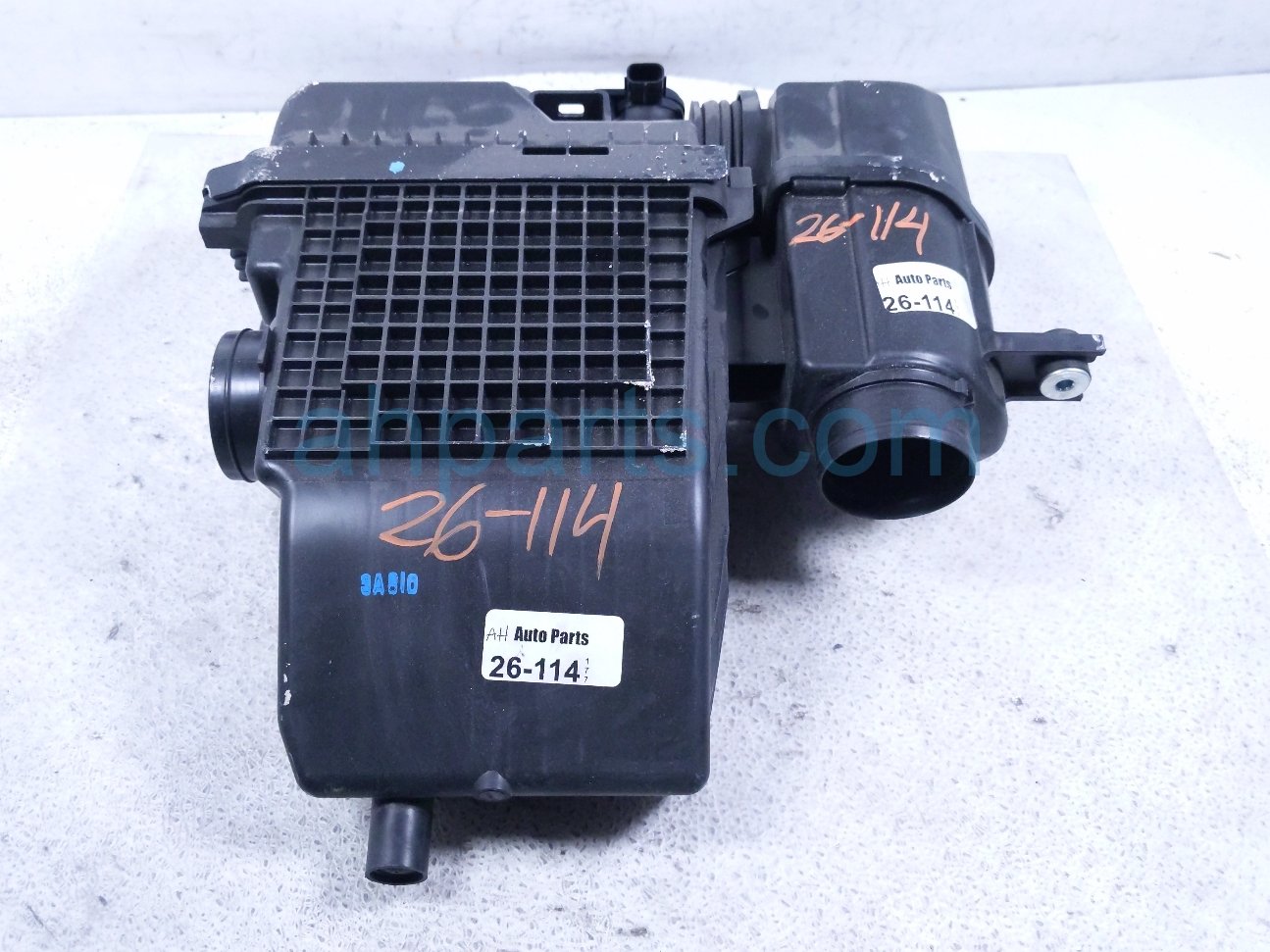 Honda AIR CLEANER INTAKE BOX W/MAF - HYBRI