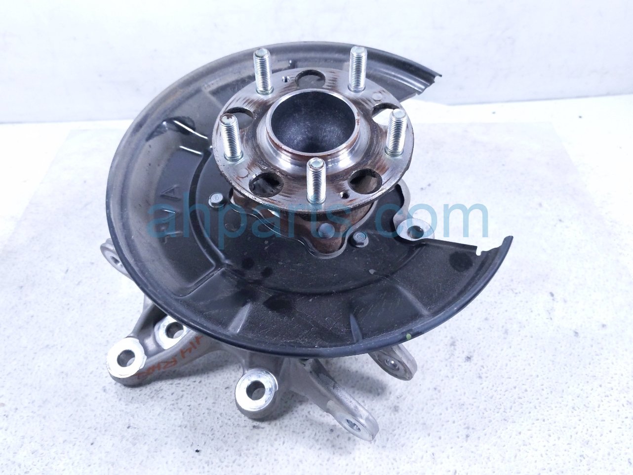 Honda RR/RH SPINDLE KNUCKLE HUB