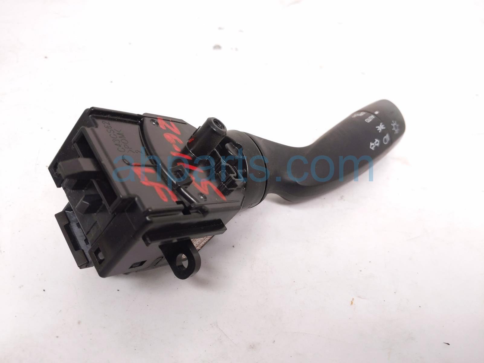 2020 Toyota Camry Combo Headlamp / Signal Column Switch Driver 90080 15079 Replacement 2020 Toyota Camry Combo Headlamp / Signal Column Switch Driver 90080 15079 Replacement thumbnail
