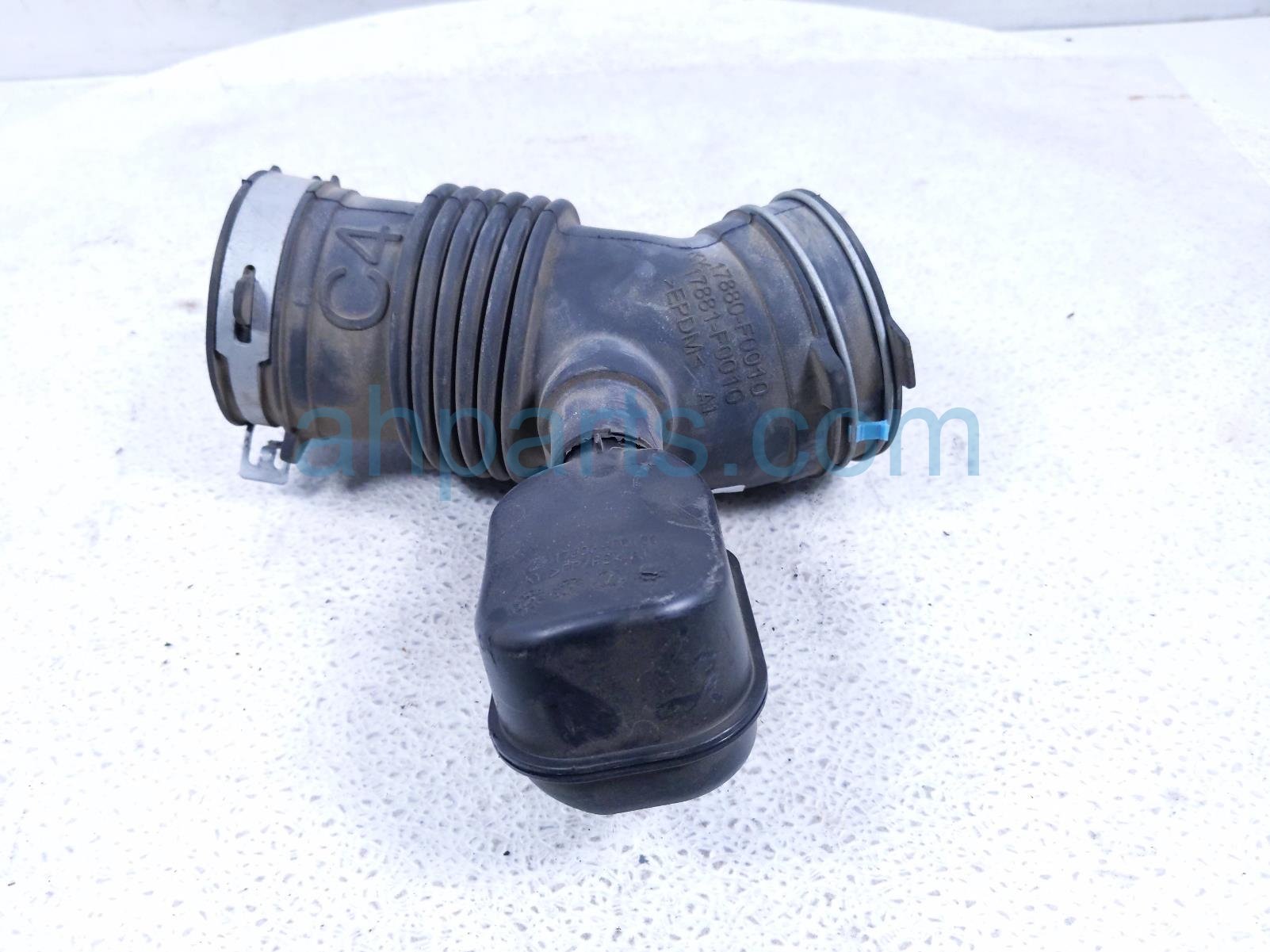 2020 Toyota Camry Air Cleaner Intake Tube W/resonator 17881 F0010 Replacement 2020 Toyota Camry Air Cleaner Intake Tube W/resonator 17881 F0010 Replacement thumbnail