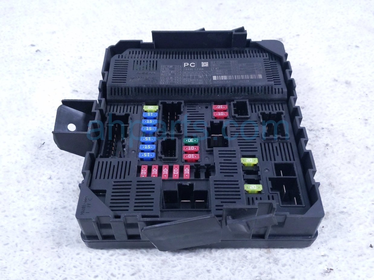$99 Nissan POWER DISTRIBUTION BOX