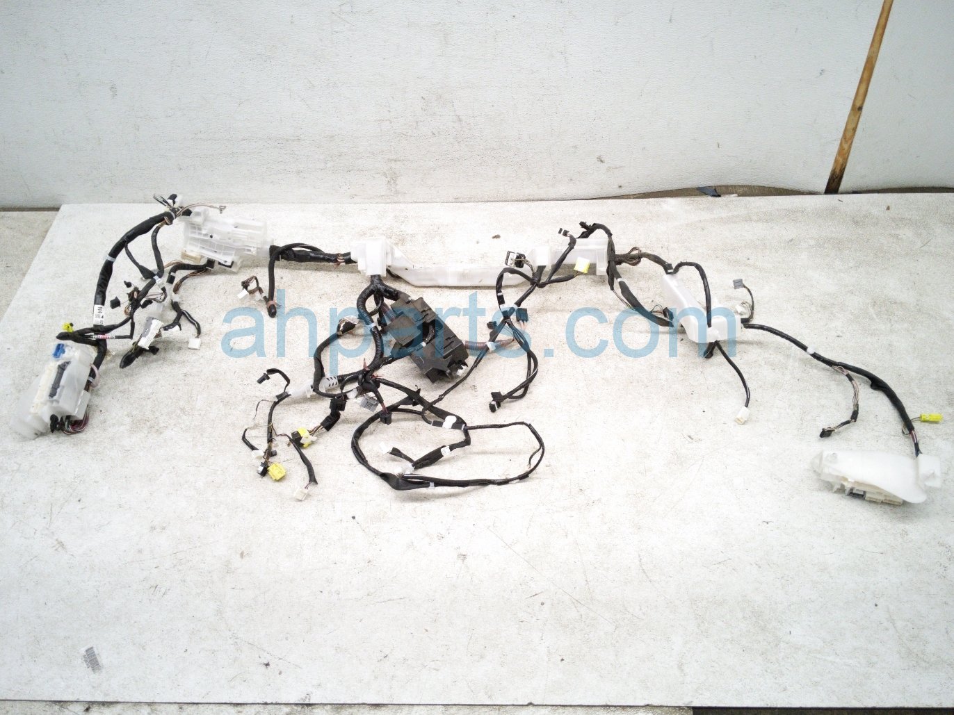 2021 Toyota Corolla Dashboard Instrument Wire Harness 82141 1TN42 Replacement 2021 Toyota Corolla Dashboard Instrument Wire Harness 82141 1TN42 Replacement thumbnail