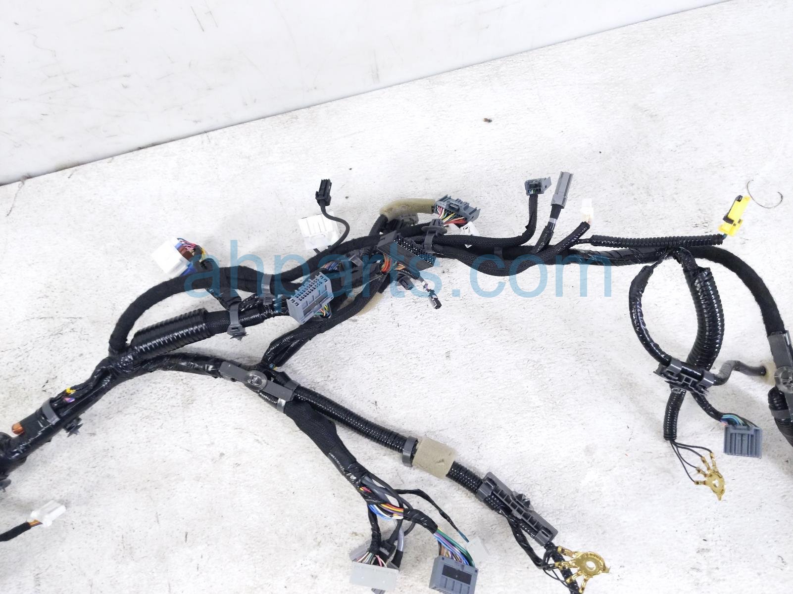 2024 Honda Accord Dash Instrument Wire Harness Ex l 77961 30A 8Q03A Replacement 2024 Honda Accord Dash Instrument Wire Harness Ex l 77961 30A 8Q03A Replacement thumbnail